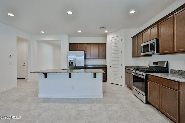 Photo - 8747 W Colter St