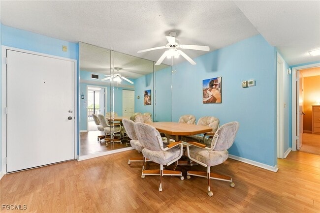 Photo - 3460 N Key Dr Unidad 409