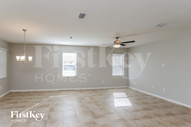 740 Remington Green Dr SE