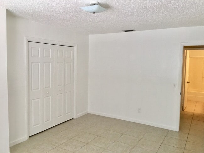 Photo - 426 E Washington St Unit 426