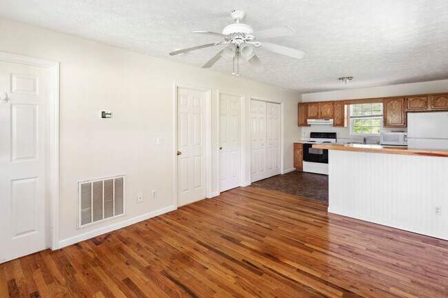 Photo - Black Mountain Duplex