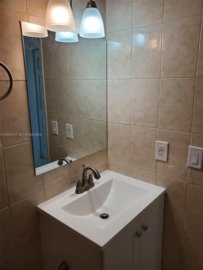 Photo - 251 NW 177th St Unit A-109