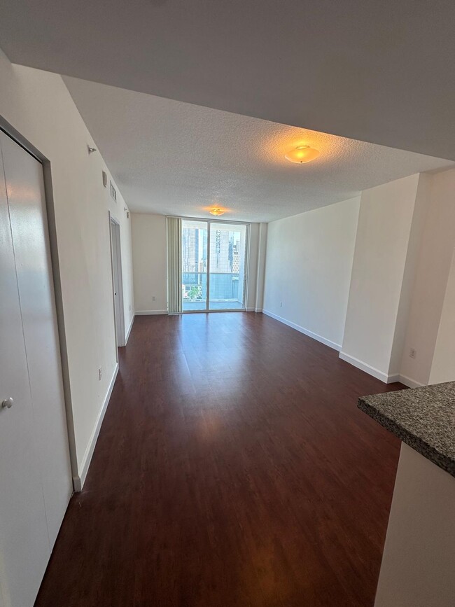 Photo - 428 SW 2nd St Condo Unit 1601