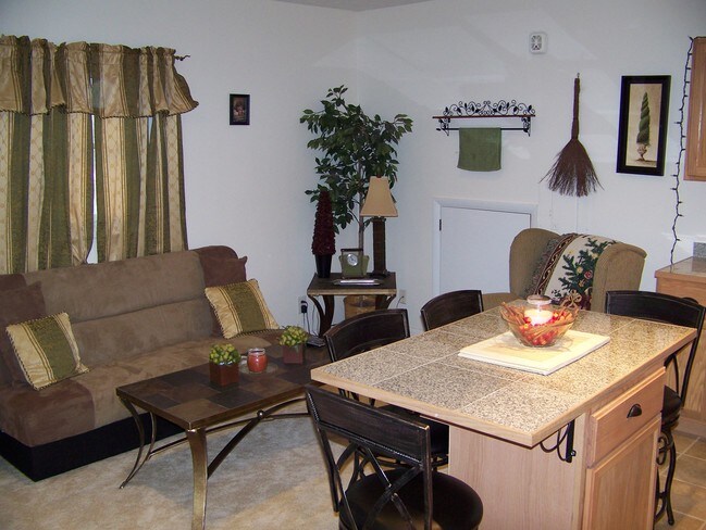 Granite island with ceiling fan - 202 NY-14 Unit Upper