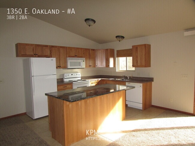 Photo - 1350 E. Oakland-#A Unidad #A