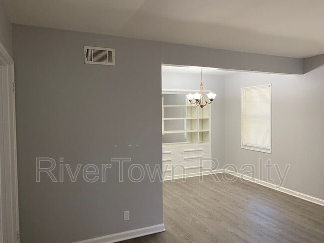 Photo - 1456 Paullus Ave