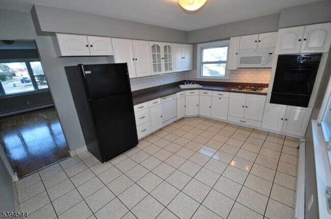 Photo - 23 Gleeson Dr