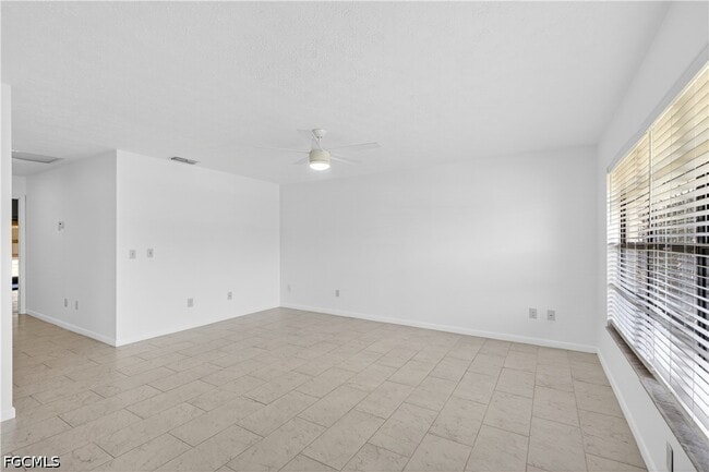 Photo - 3916 SE 11th Pl Unit 503