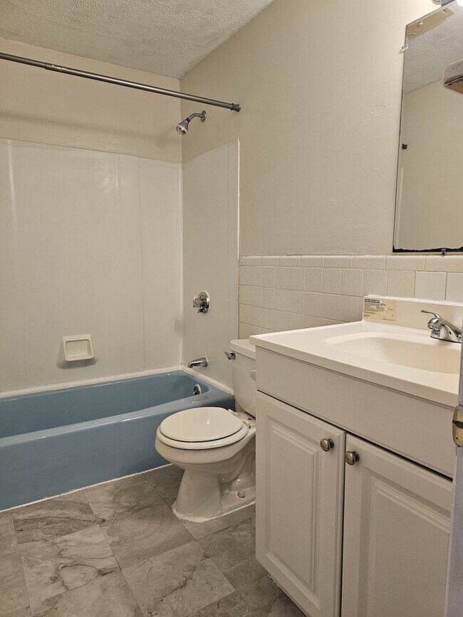Photo - 133 English Village Rd Unit 303