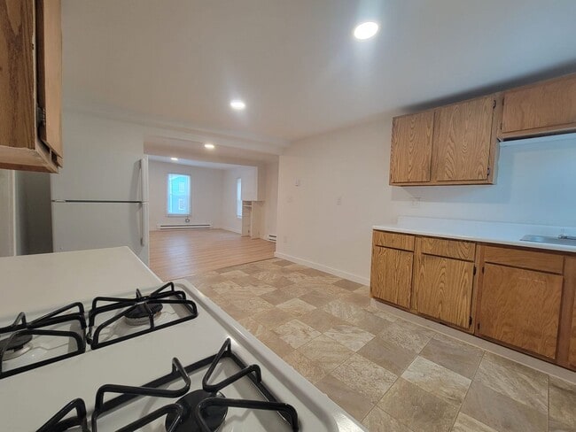 Photo - 510 N Albany St Unit APT #2