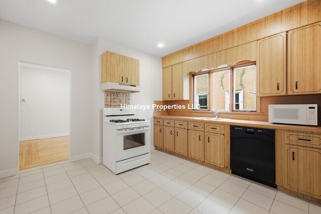 Photo - 111 Hillsdale Rd