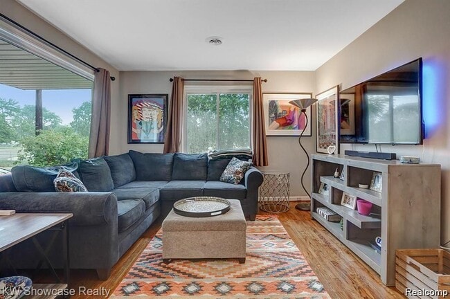 Photo - 1304 Grove Ave