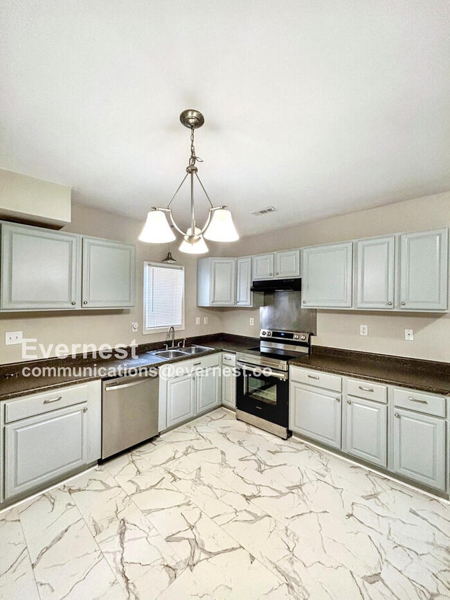 Photo - 3405 S Street