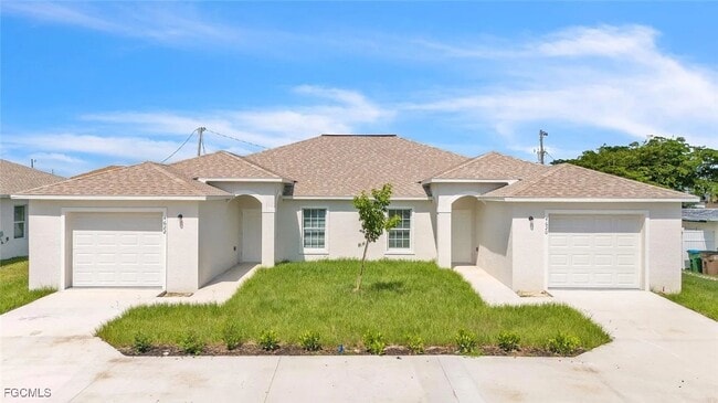 Building Photo - 4622 SW 8th Ct