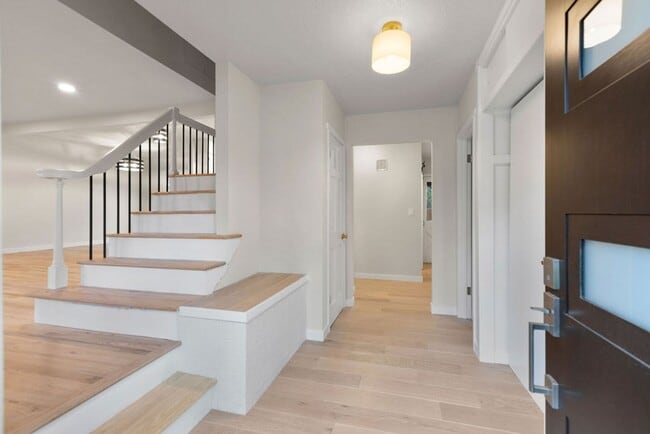 Photo - 4 Bedroom completely remodeled home in Fort Collins