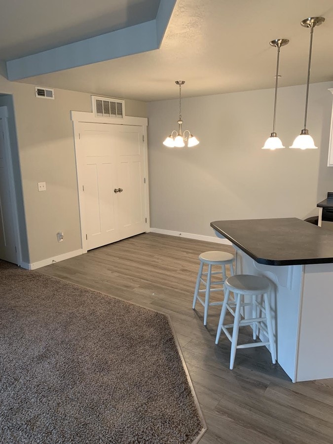 open area - 282 605 N Unit G