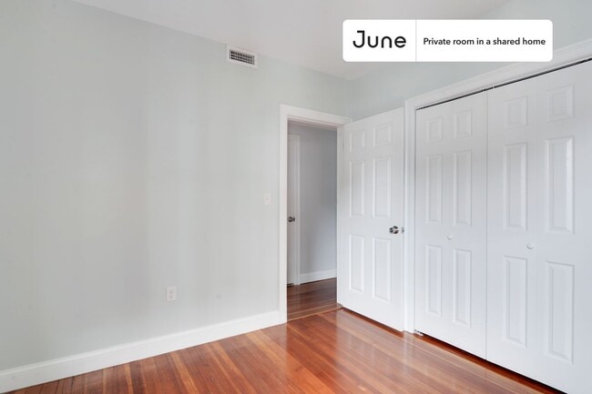 Photo - Room in Shared 4 bed/2 bath home Unit B