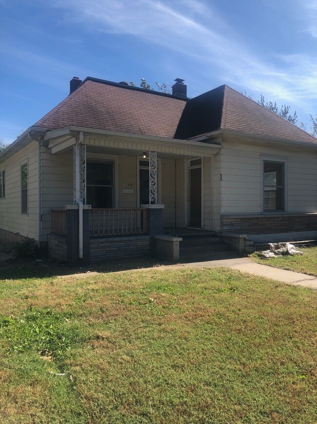 Photo - 1630 N Clay Ave Unit 1630 N Clay - A