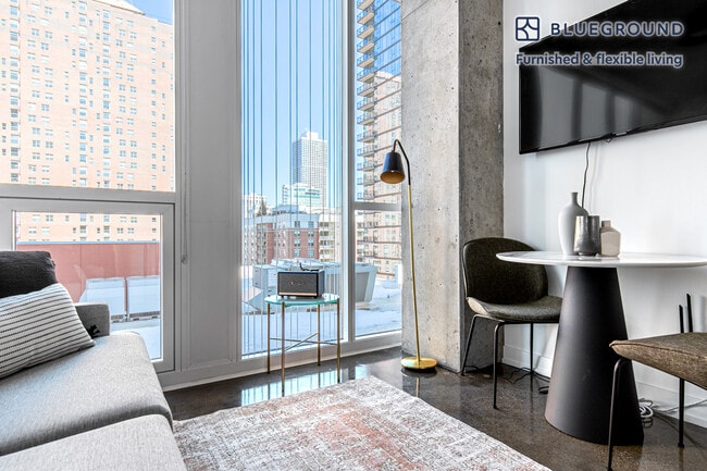 Photo - 108 W Chicago Ave Unit FL9-ID364