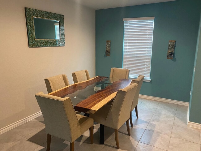 Photo - Room in House on Clayton Creek Ave