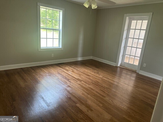 Photo - 305 Jeff Davis Rd