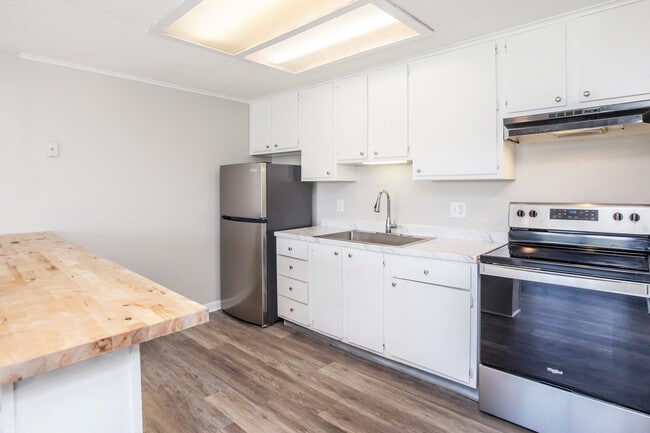 Lakeshore Apartments