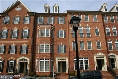 Photo - 9518 Hyde Pl Townhome