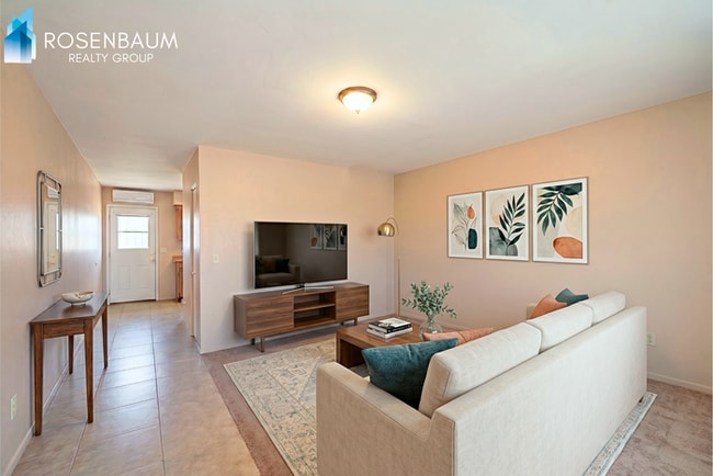 Photo - 3100 N Truwood Dr Unit B