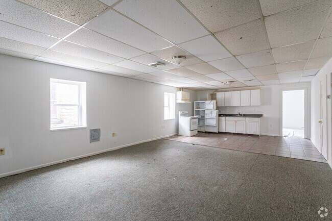 Living Room and Kitchen - 1838-1840 N Main Ave
