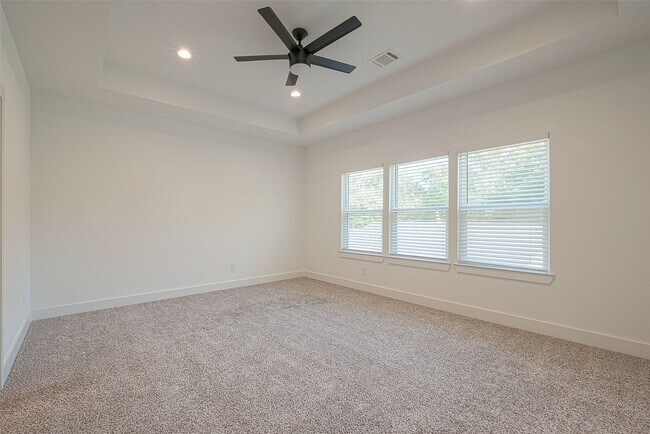 Photo - 13419 Scott St