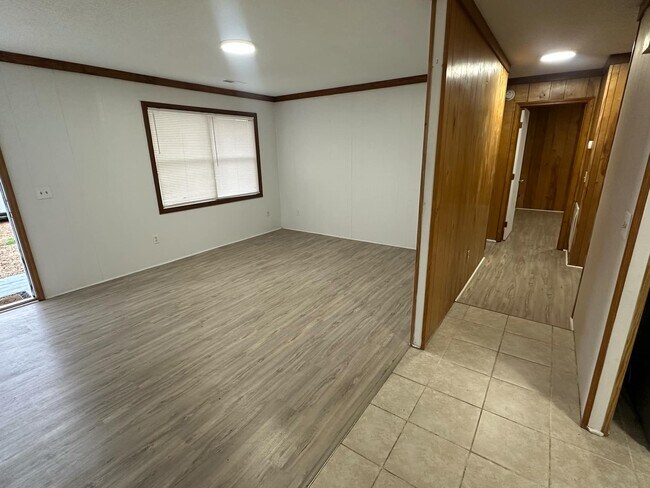 Photo - 5414 Sidbury Rd