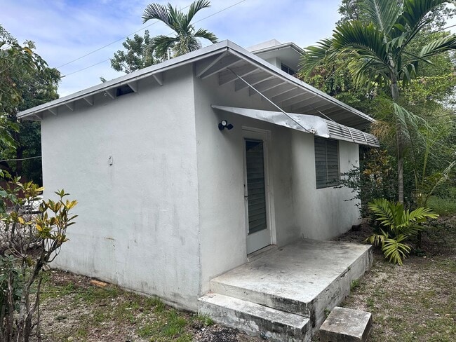 Photo - 415/65 SW 11th St. Unidad #R