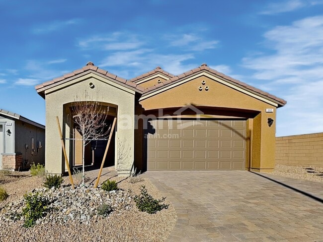 Building Photo - 682 Crimson Flare Ct