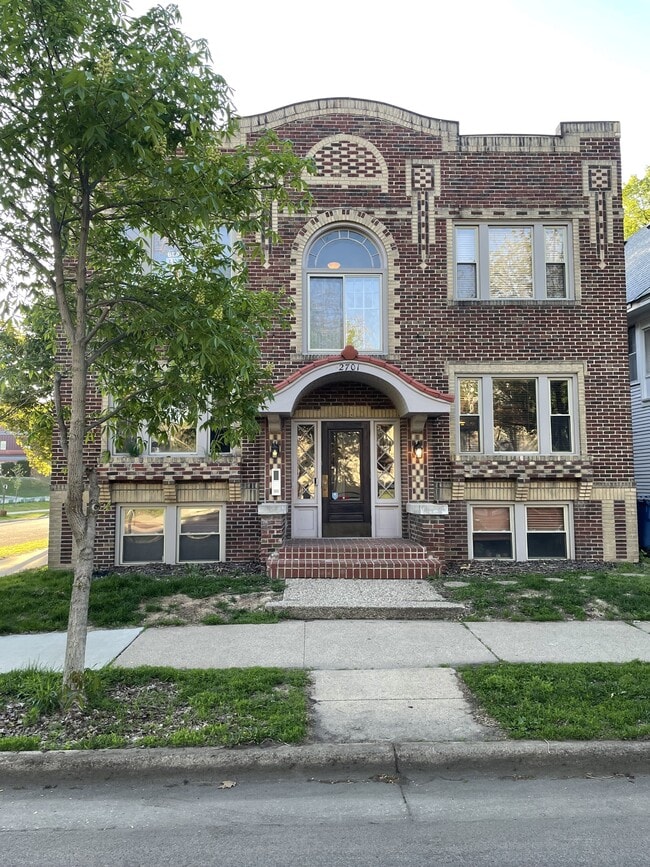Photo - 2701 Harriet Ave Townhome