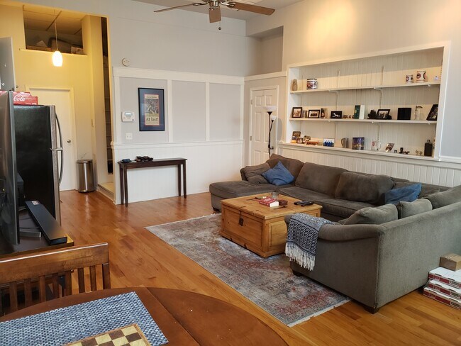 Photo - 1870 N Halsted St Unit 1F