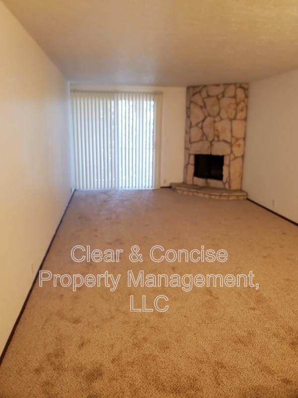 Photo - 2671 Woodstone Pl