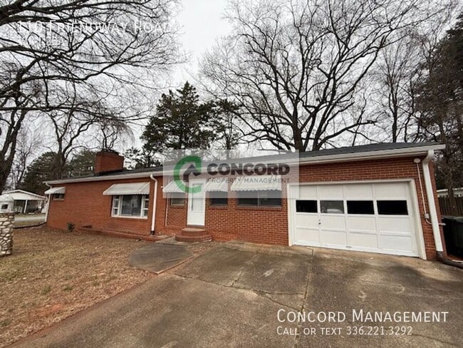 Building Photo - 110 Friendway Rd