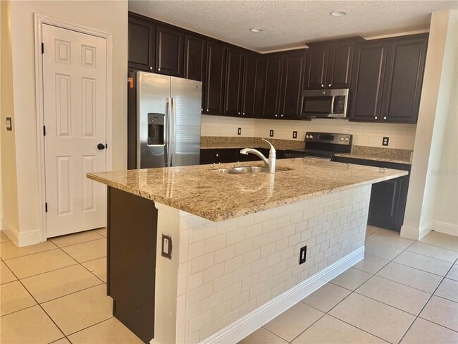 Photo - 122 Andalusia Loop