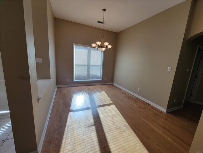 Photo - 112 Mill Ridge Ct