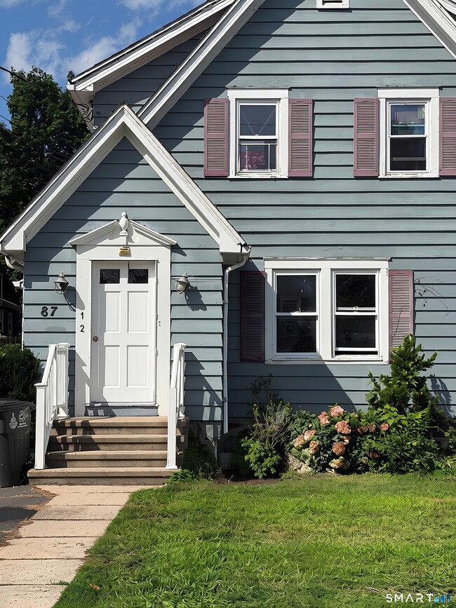 Building Photo - 87 Pine Hill Ave Unit 1