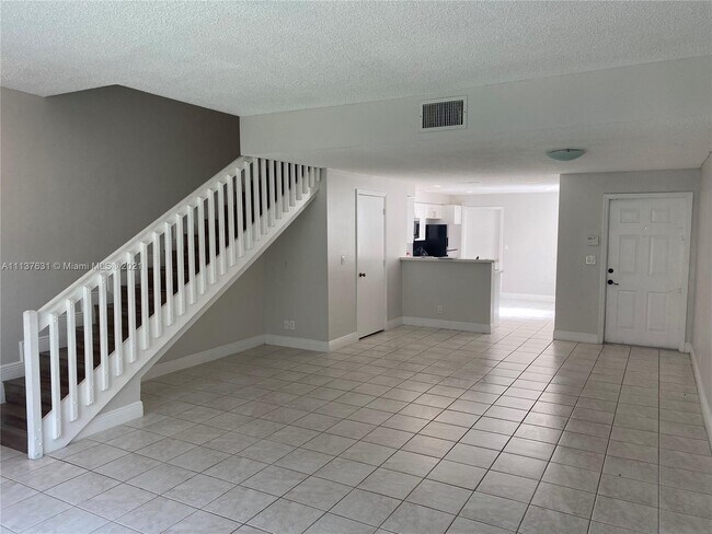 Photo - 1575 Veracruz Ln