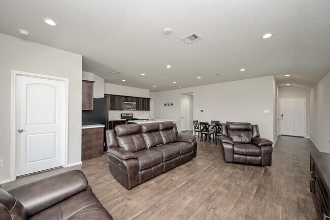 Photo - 20819 Medford Landing Ln