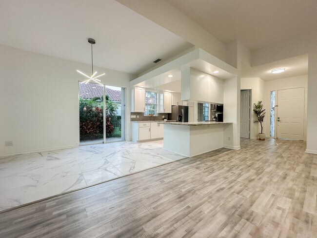 Photo - 7046 Fish Creek Ln