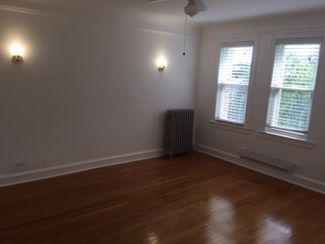 Photo - 4008 N McVicker Ave