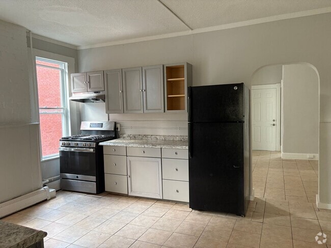 Building Photo - 195 Russ St Unit 2 (second floor) Rental