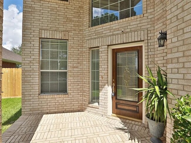 Photo - 6523 Trenton Lake Ln