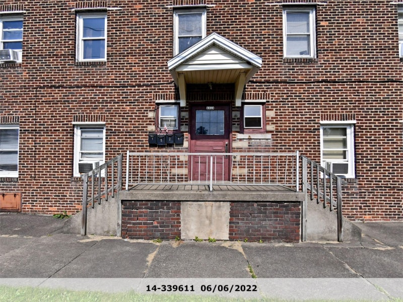 Photo - 1013 Washington Ave Unit 2