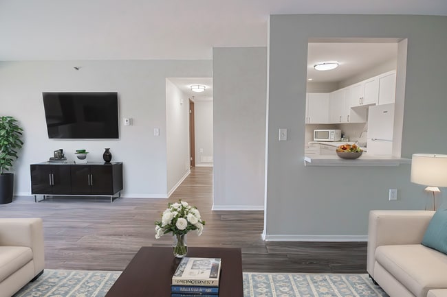 Photo - University Club