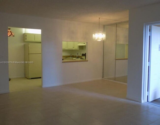 Photo - 824 Sky Pine Way Unit A1