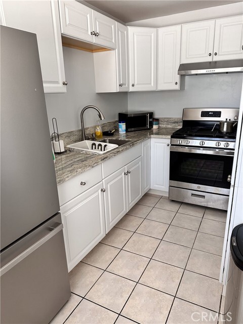 Photo - 37 S Sierra Madre Blvd Unit B